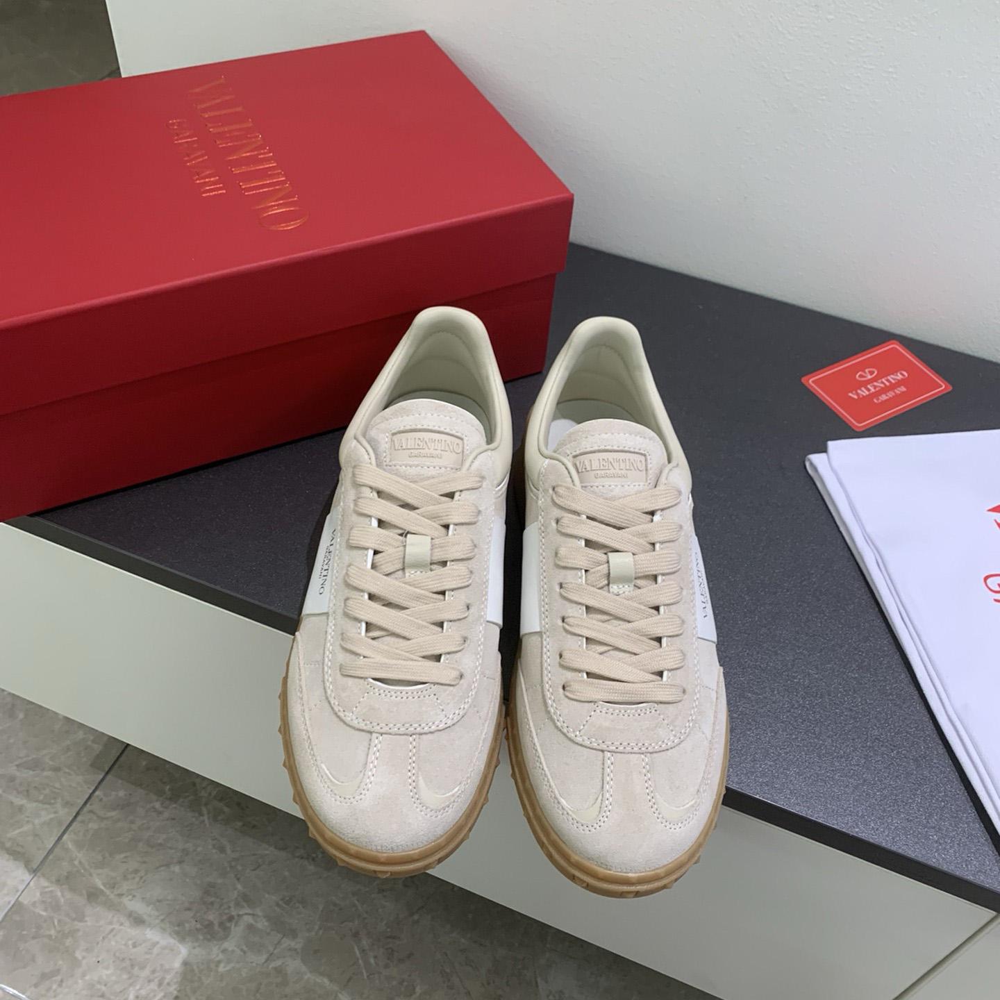 Valenti Garavani Upvillage Lace-up Sneakers - DopestKickz