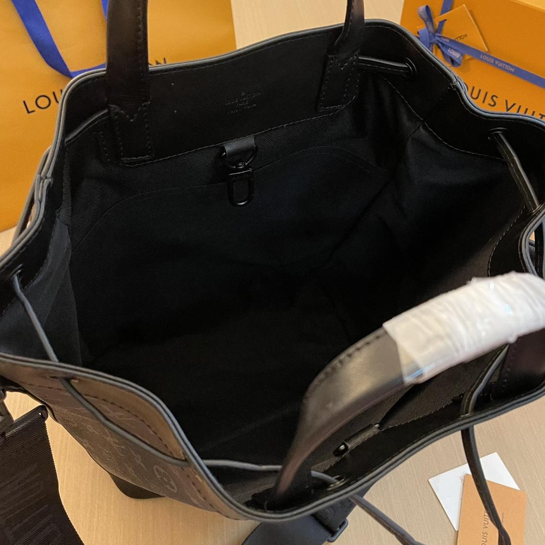 Louis Vuitton Maxi Noé Sling   M46693 - DopestKickz