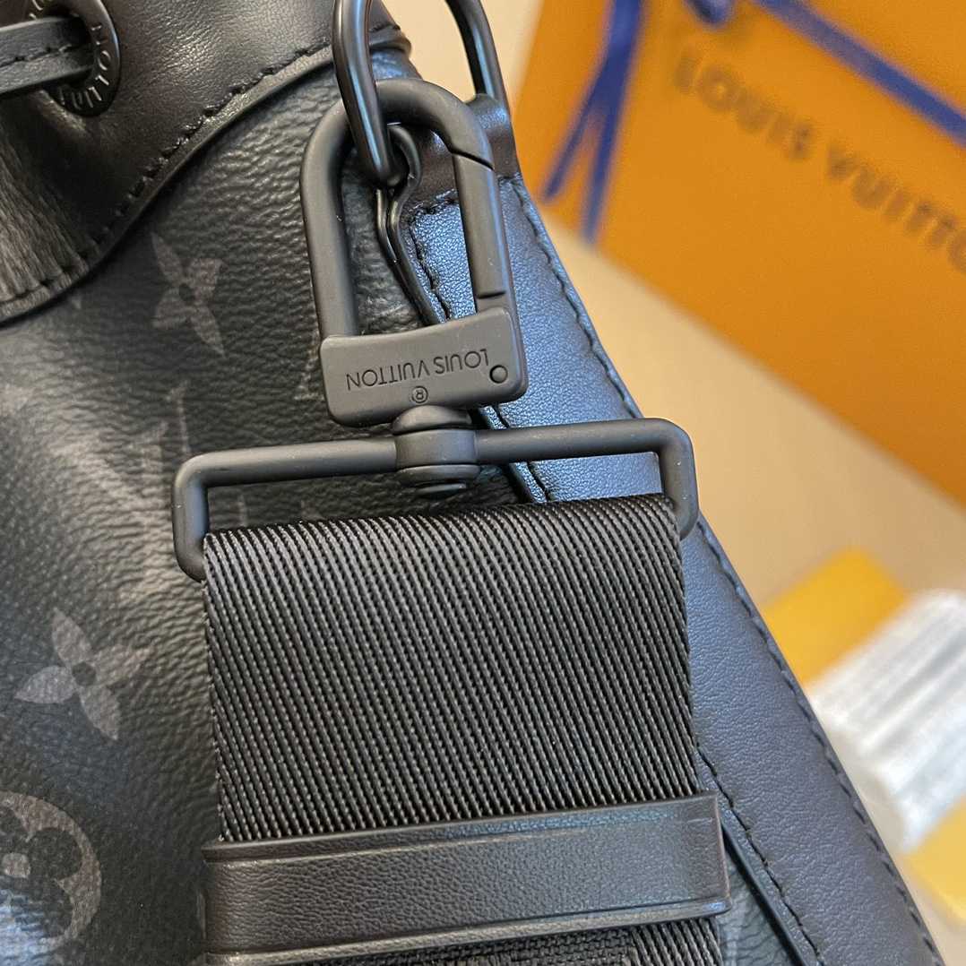 Louis Vuitton Maxi Noé Sling   M46693 - DopestKickz