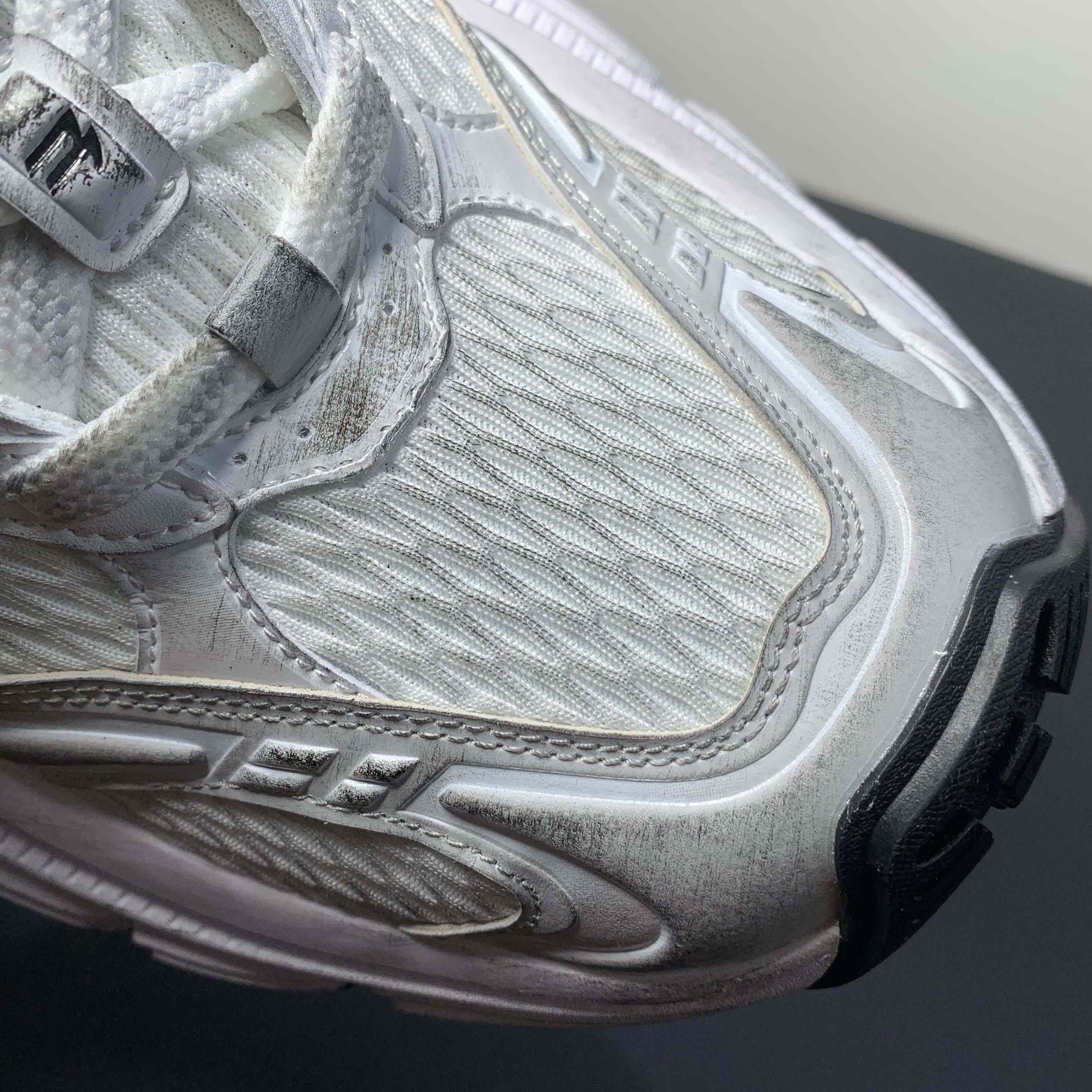 Balenciaga 10XL Sneaker In White/Black/Grey - DopestKickz