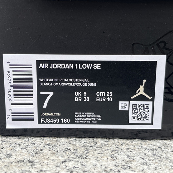 Air Jordan 1 Low Sneaker      FJ3459-160 - DopestKickz