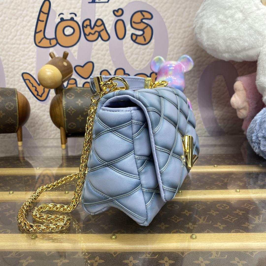 Louis Vuitton GO-14 MM   M24186 - DopestKickz