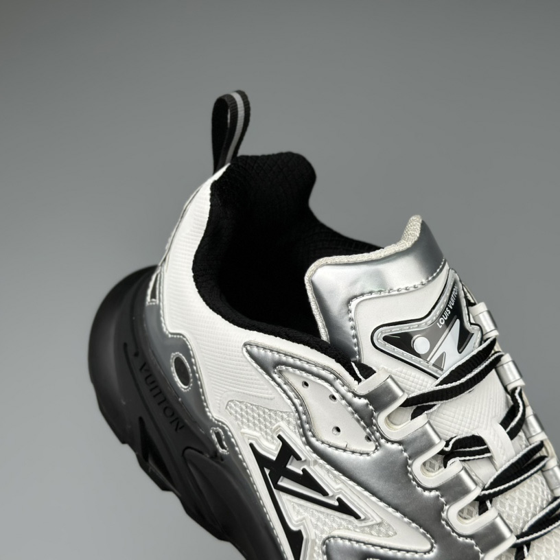 Louis Vuitton  LV Runner Tatic Sneaker     1AA784 - DopestKickz