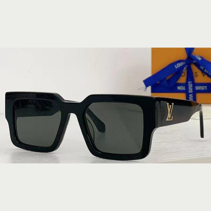 Louis Vuitton Sunglasses     - DopestKickz