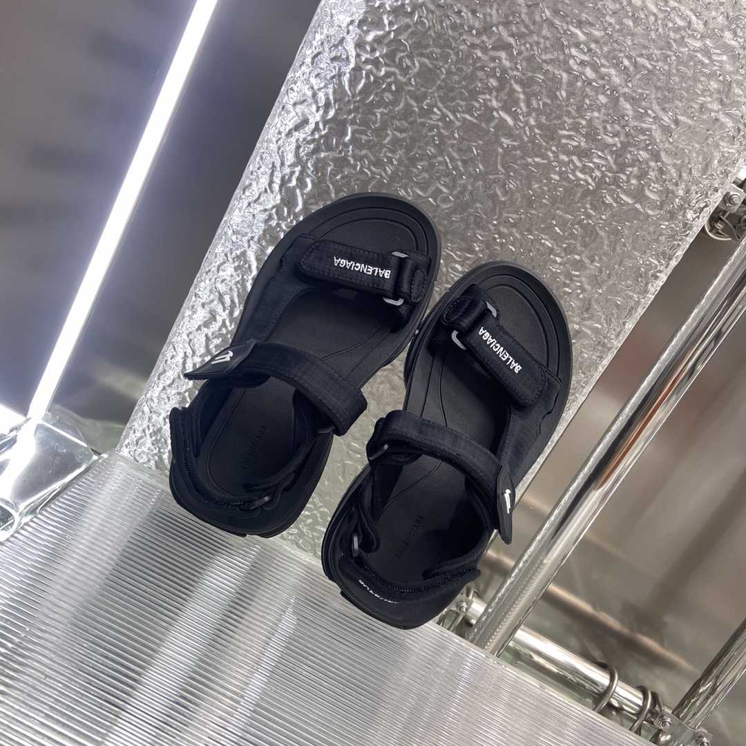 Balenciaga Tourist Sandal In Black - DopestKickz