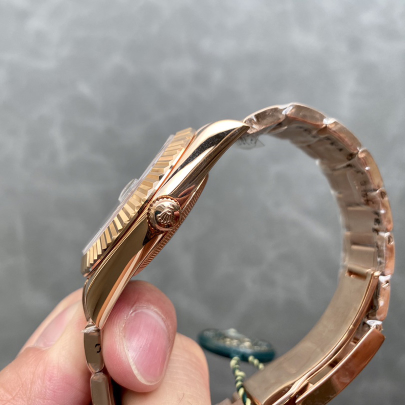 Rolex Sky-Dweller Watch - DopestKickz