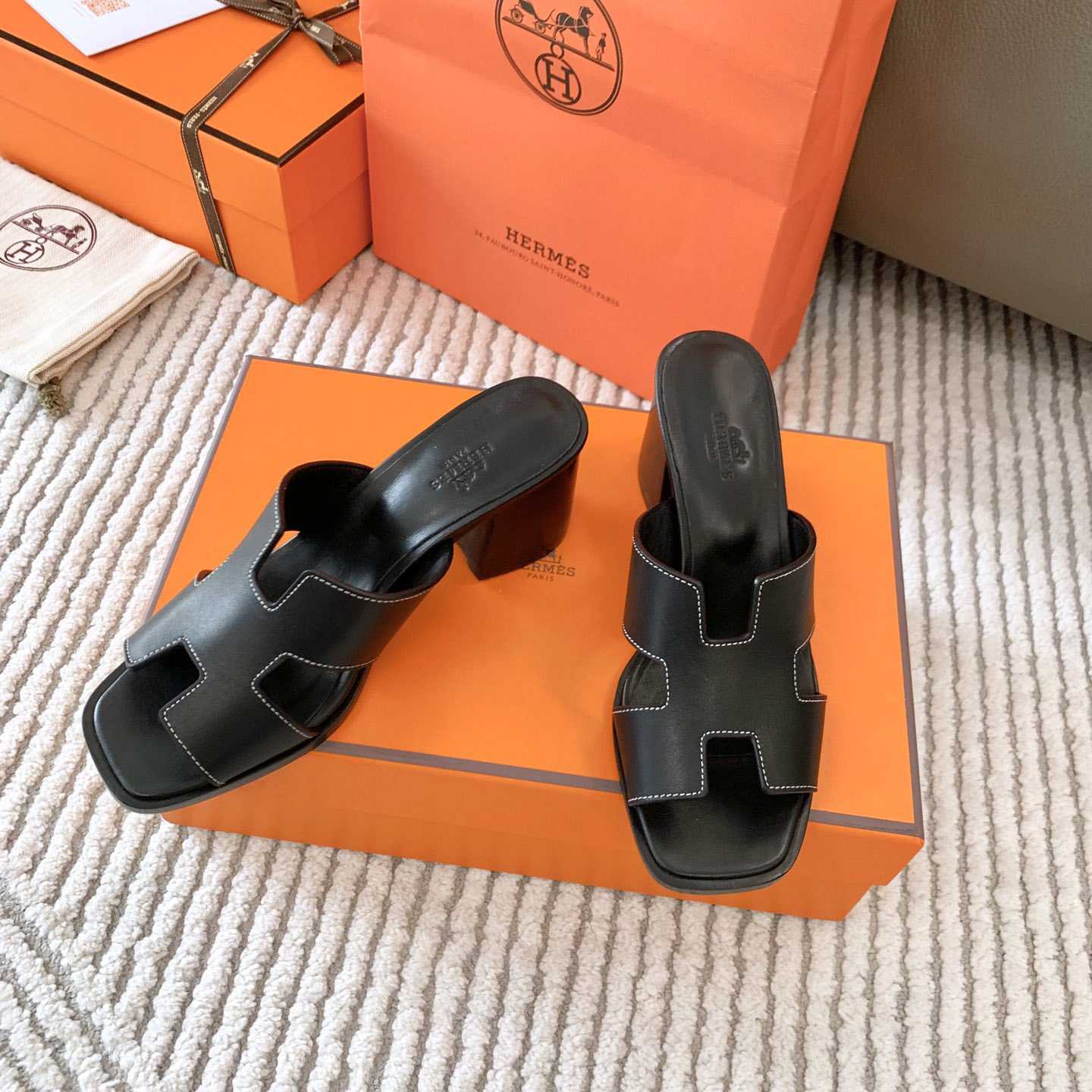 Hermes Oran Sandal - DopestKickz