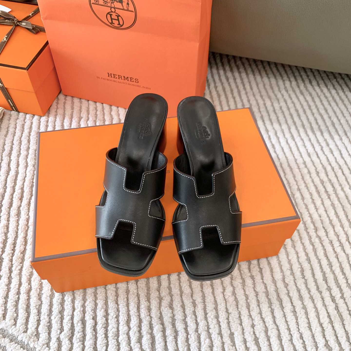 Hermes Oran Sandal - DopestKickz
