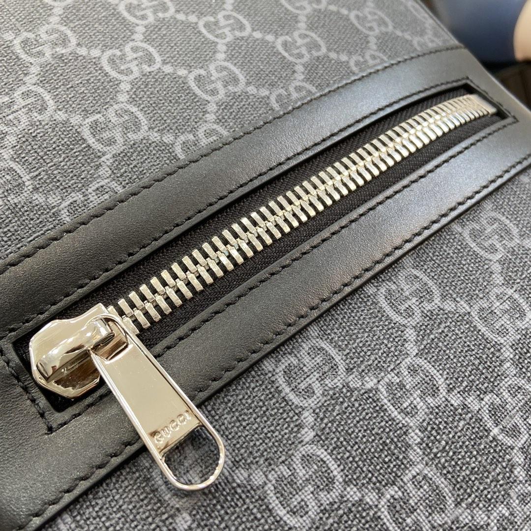 Gucci GG Crossbody Bag - DopestKickz