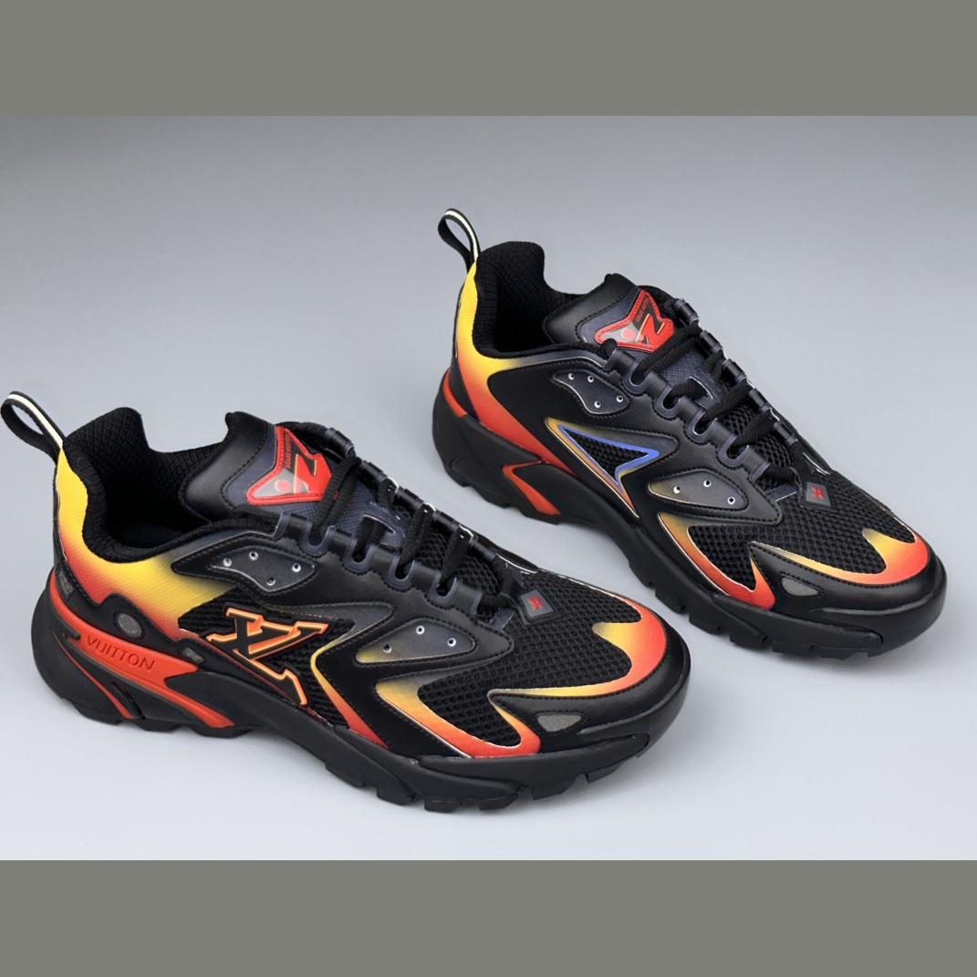 Louis Vuitton LV Runner Tatic Sneaker   (Upon UK Size)      1ABFQQ - DopestKickz
