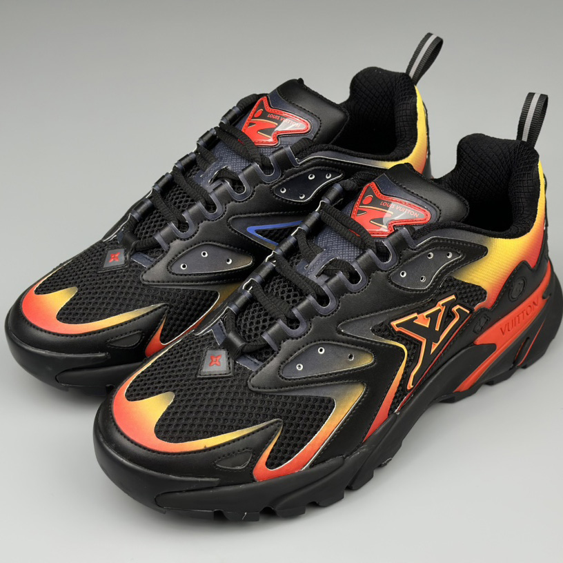 Louis Vuitton LV Runner Tatic Sneaker   (Upon UK Size)      1ABFQQ - DopestKickz