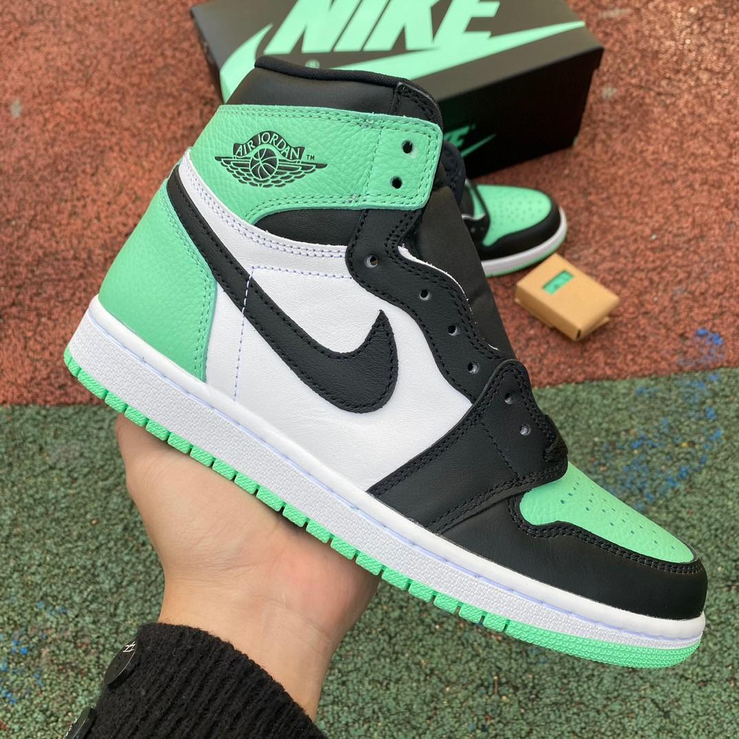 Air Jordan 1 Retro High OG “Green Glow” Sneaker    DZ5485-130 - DopestKickz