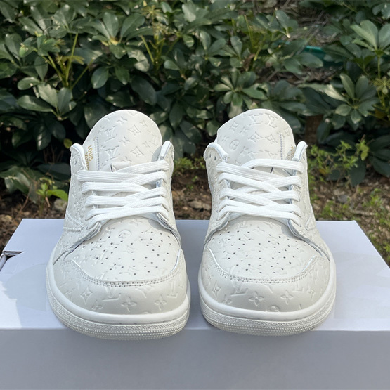 Louis Vuitton X Air Jordan 1 Low Sneaker      1A9V87 - DopestKickz