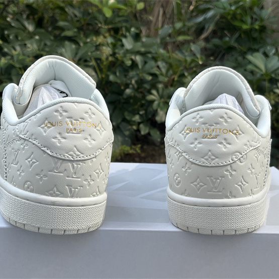 Louis Vuitton X Air Jordan 1 Low Sneaker      1A9V87 - DopestKickz