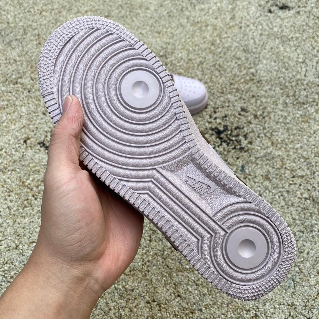 Nike Air Force 1 AF1 Sneaker      HF0735-001 - DopestKickz