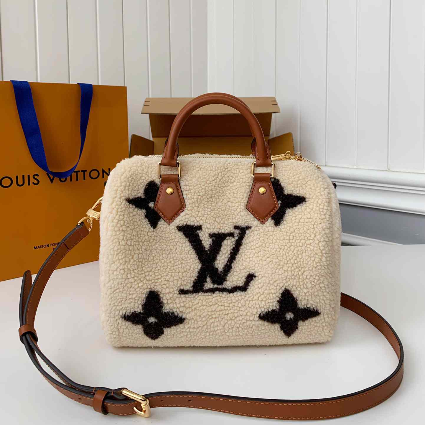 Louis Vuitton Speedy Bandoulière 25   M23468 - DopestKickz