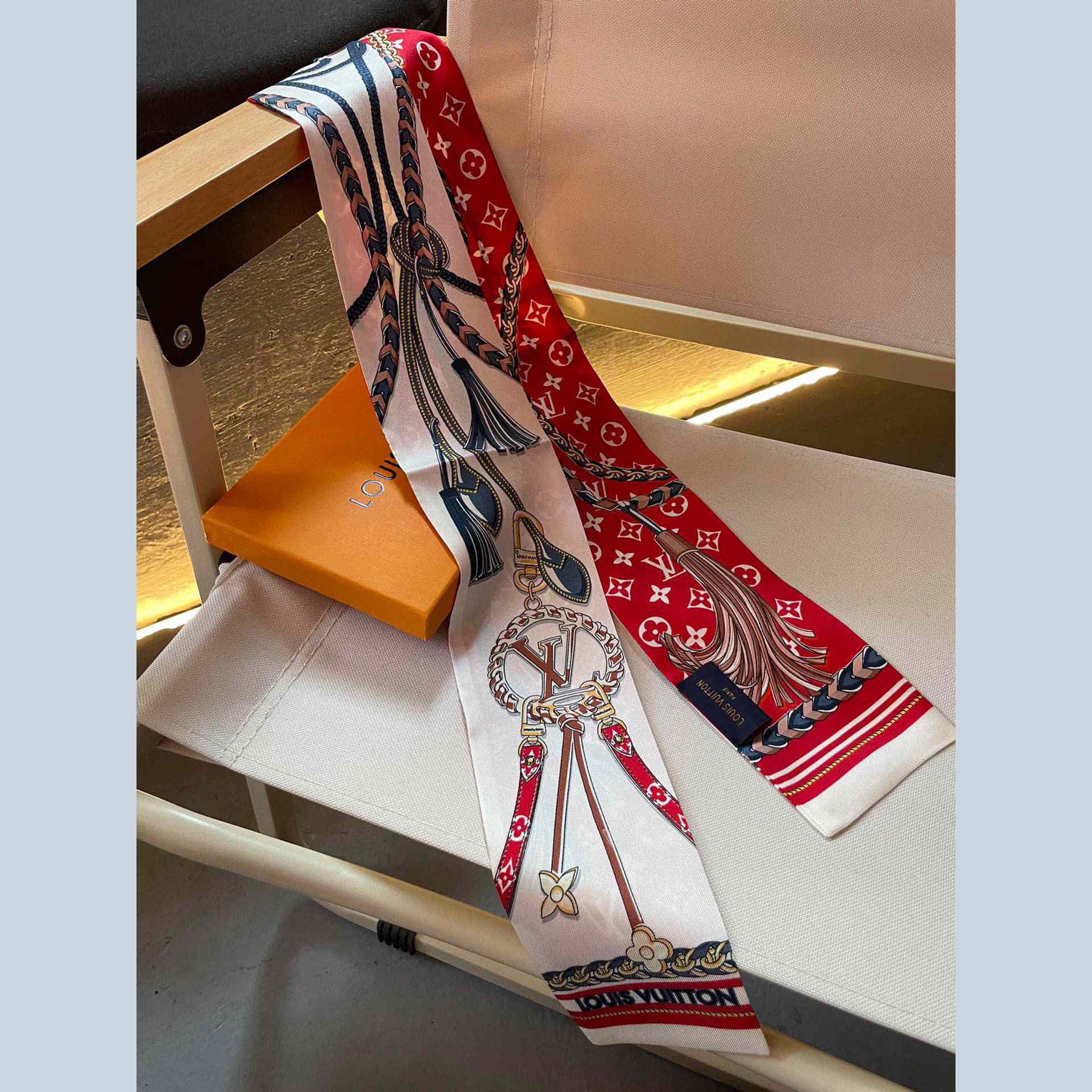 Louis Vuitton Mix and Straps Bandeau   M78498 - DopestKickz