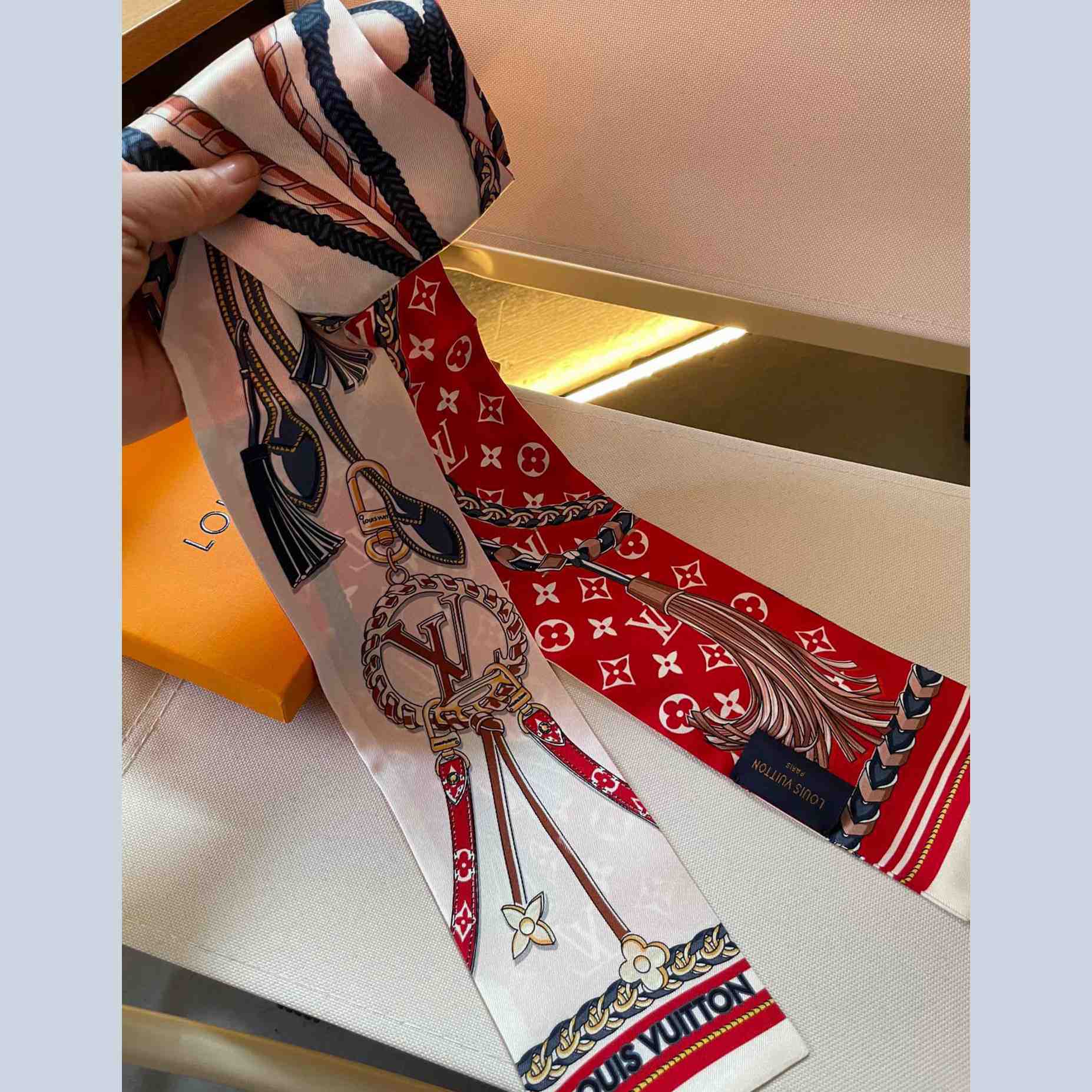 Louis Vuitton Mix and Straps Bandeau   M78498 - DopestKickz