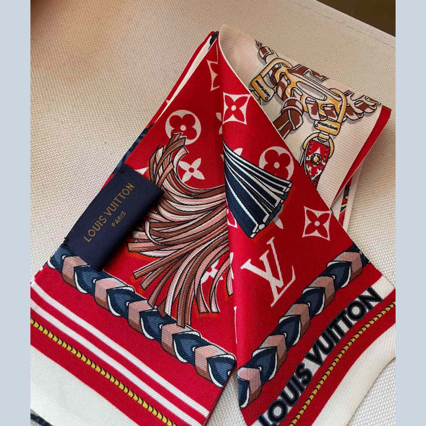 Louis Vuitton Mix and Straps Bandeau   M78498 - DopestKickz