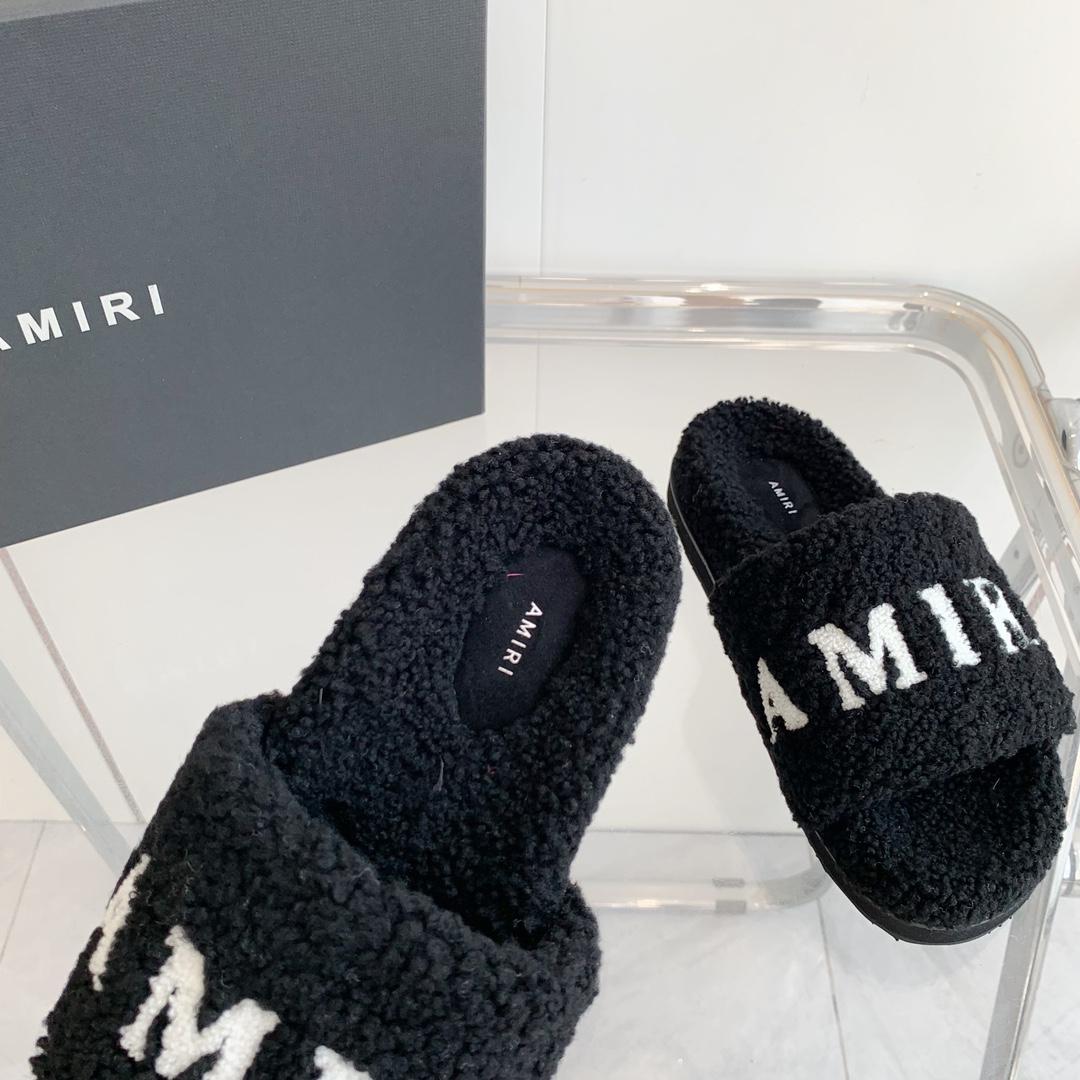 Amiri Logo-print Fleece Slippers - DopestKickz
