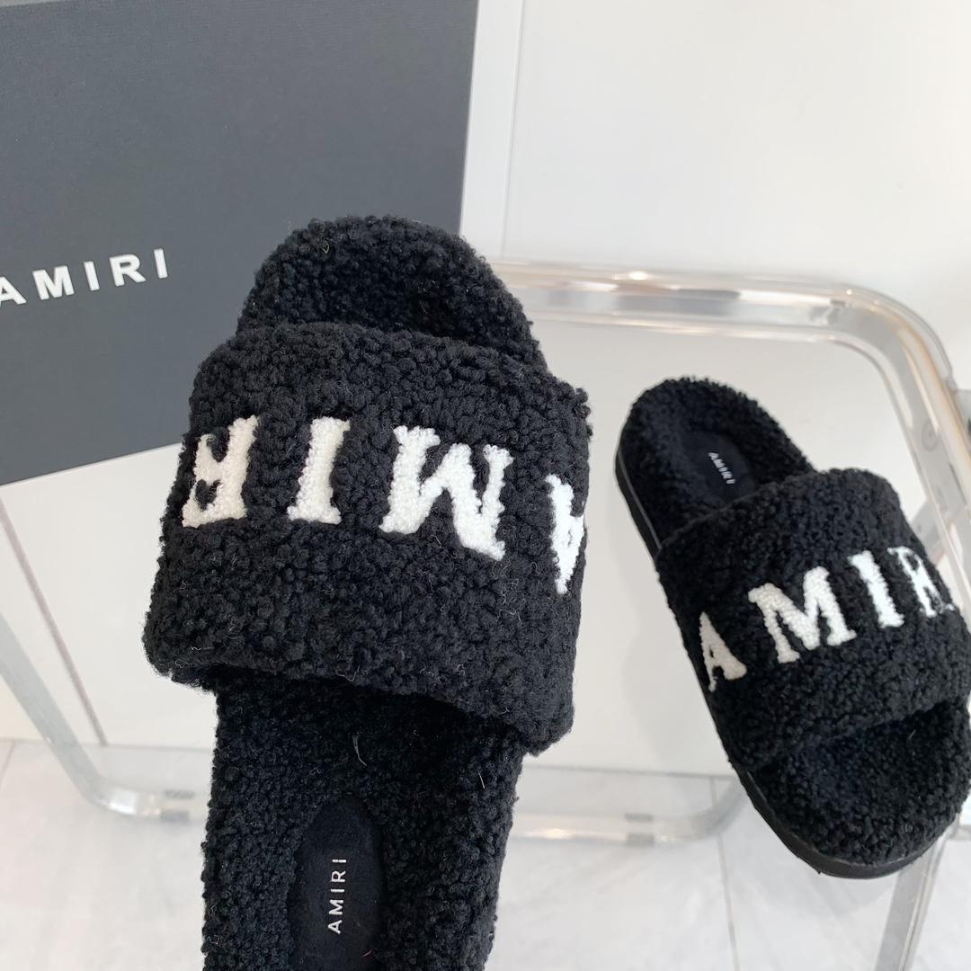 Amiri Logo-print Fleece Slippers - DopestKickz