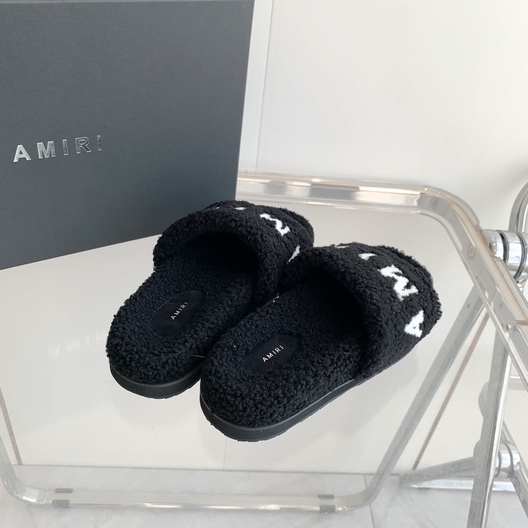 Amiri Logo-print Fleece Slippers - DopestKickz