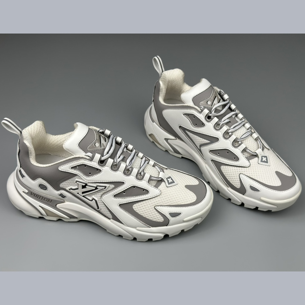 Louis Vuitton LV Runner Tatic Sneaker   (Upon UK Size)      - DopestKickz