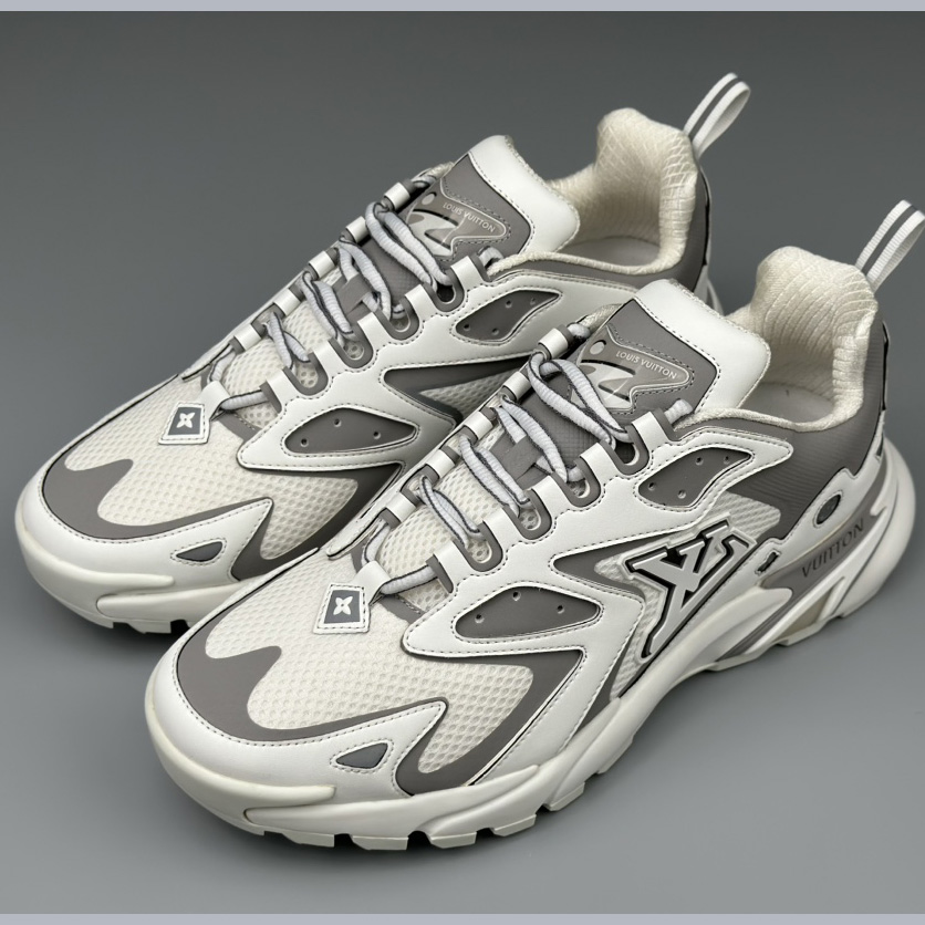 Louis Vuitton LV Runner Tatic Sneaker   (Upon UK Size)      - DopestKickz