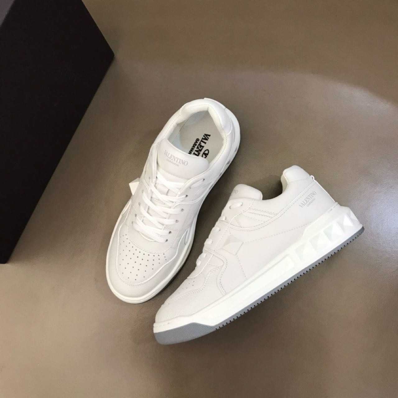 Valenti Sneaker Low-top One Stud In Nappa - DopestKickz