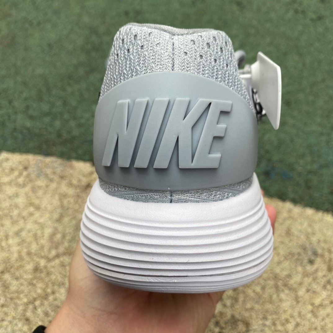 Nike Hyperdunk 2017 Low TB University Sneaker      - DopestKickz