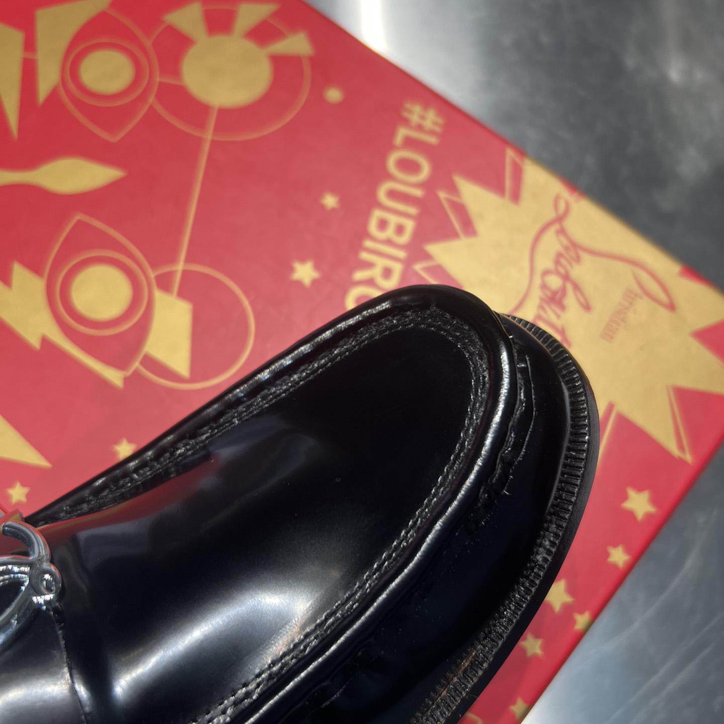 Christian Louboutin CL Moc Loafers  - DopestKickz