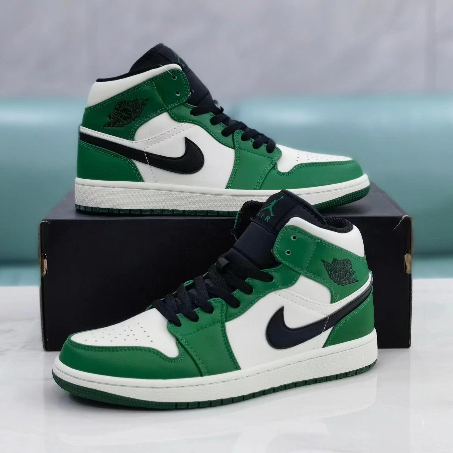 Air Jordan AJ1 MID Sneaker    BQ6931-301 - DopestKickz