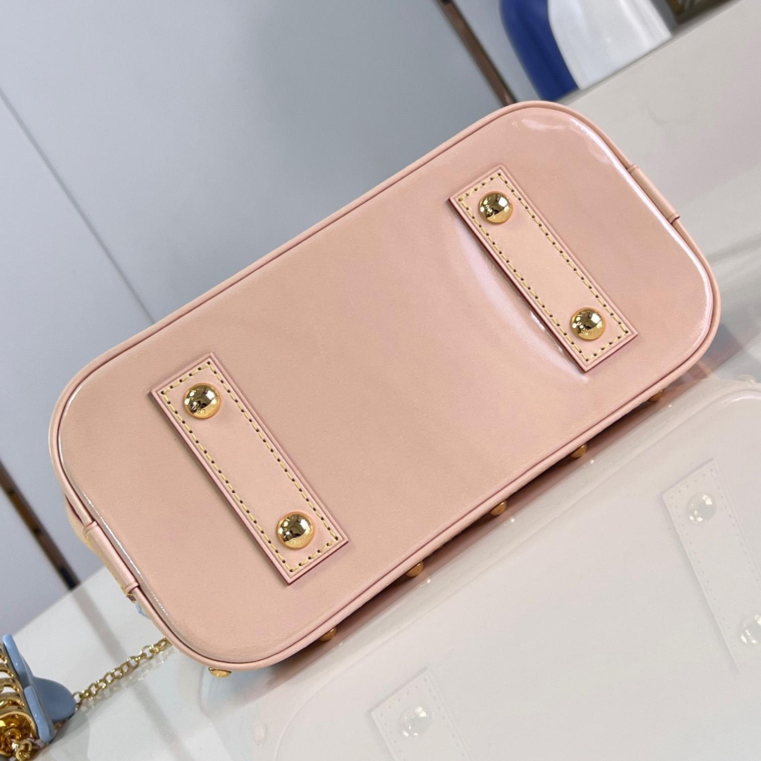 Louis Vuitton Alma BB   M24062 - DopestKickz