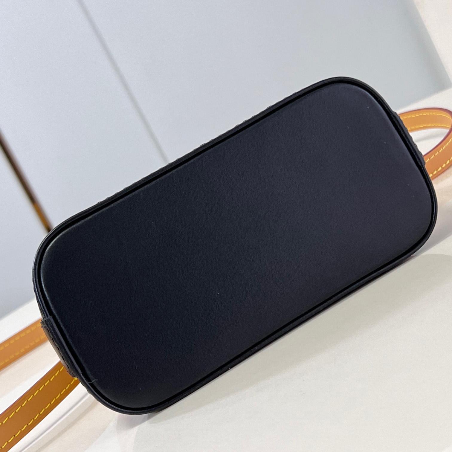 Louis Vuitton Nano Alma   M46895 - DopestKickz