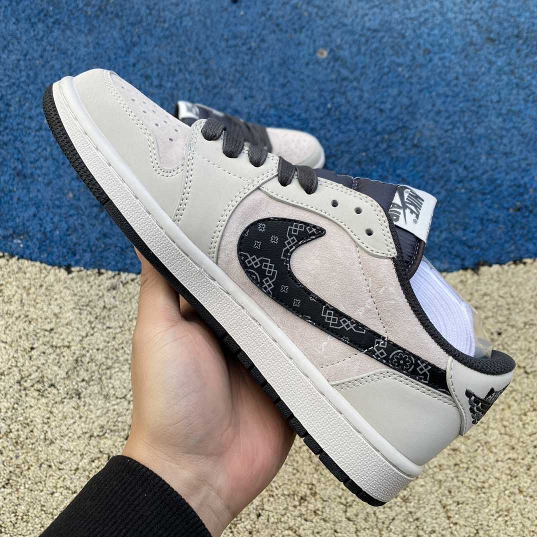 Tracis Scott x Air Jordan 1 Low Golf Sneaker   DZ4137-708 - DopestKickz