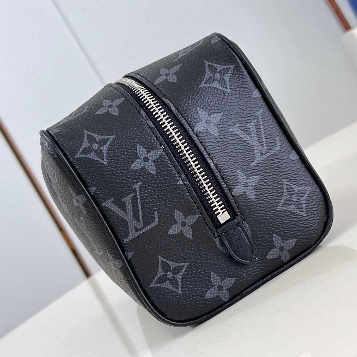 Louis Vuitton Locker Dopp Kit   M83113 - DopestKickz