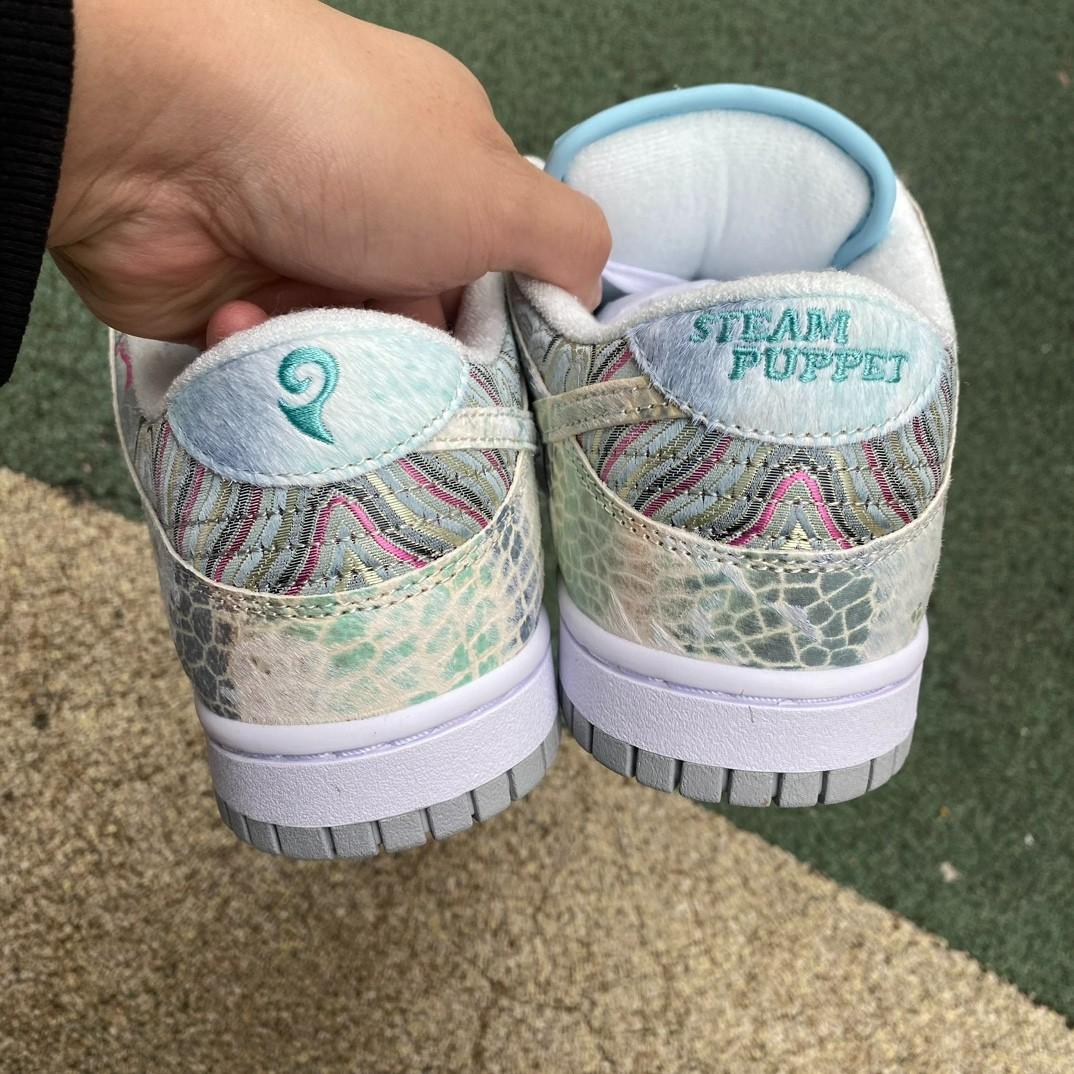 Nike Dunk Low Sneakers       dv0831--101 - DopestKickz