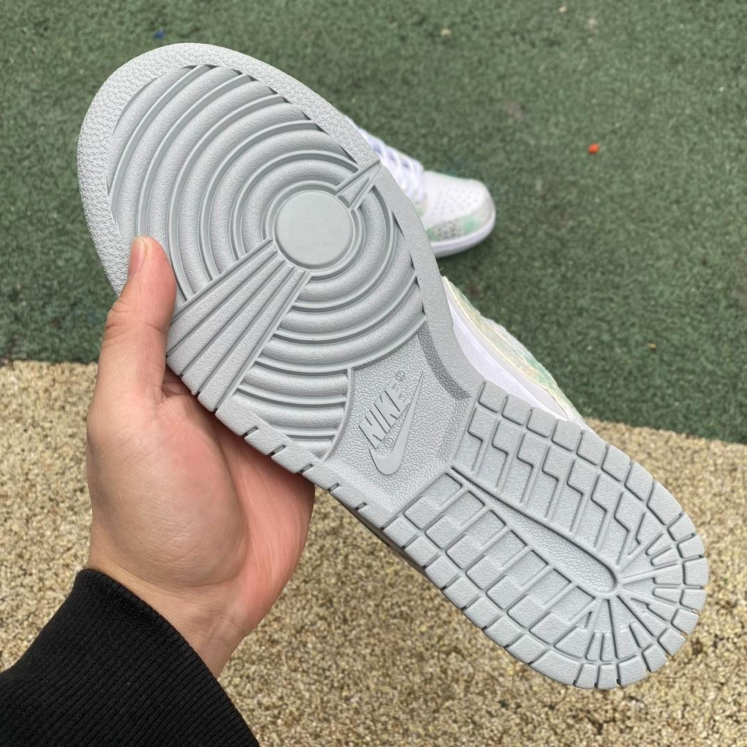 Nike Dunk Low Sneakers       dv0831--101 - DopestKickz