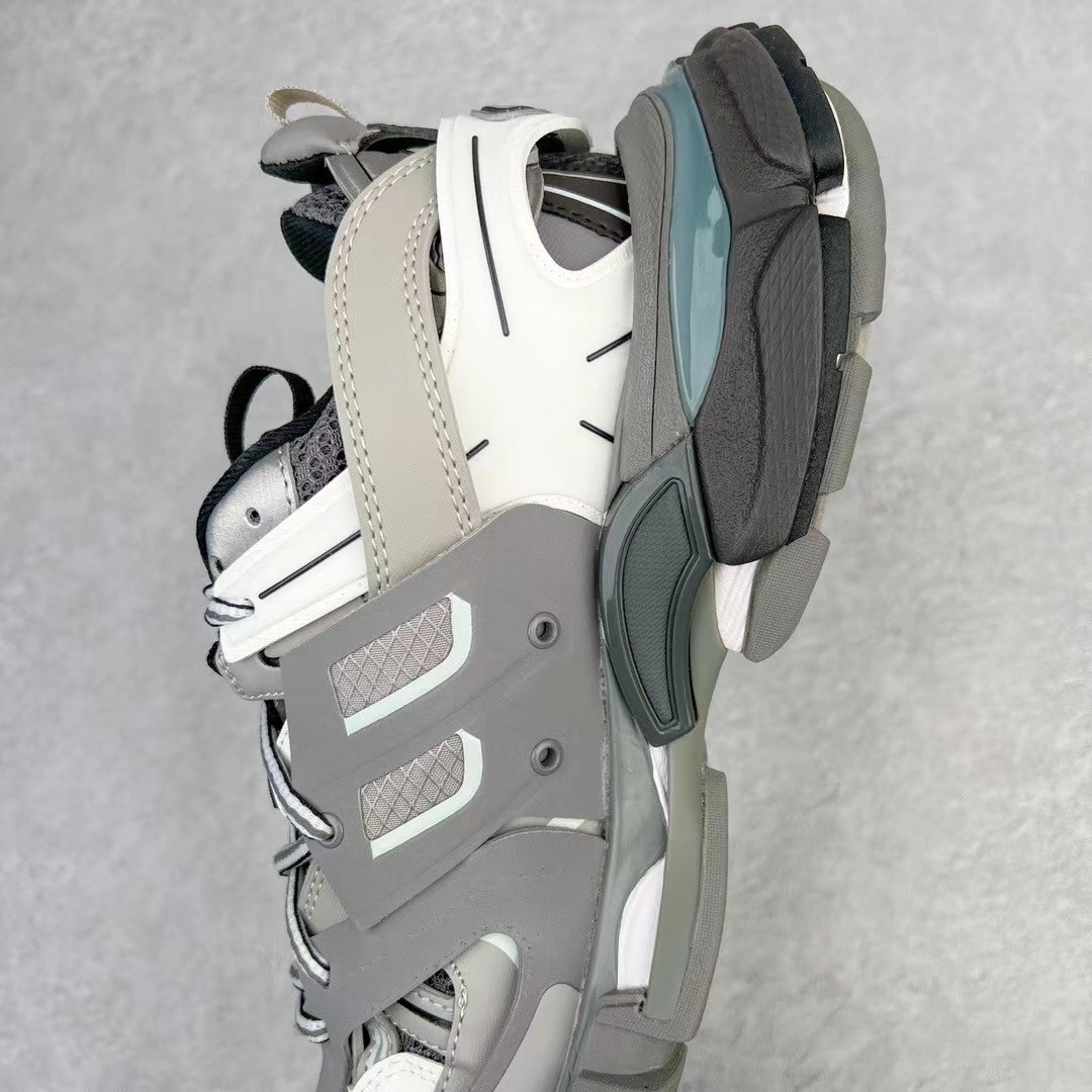 Balenciaga Track Sneaker  - DopestKickz