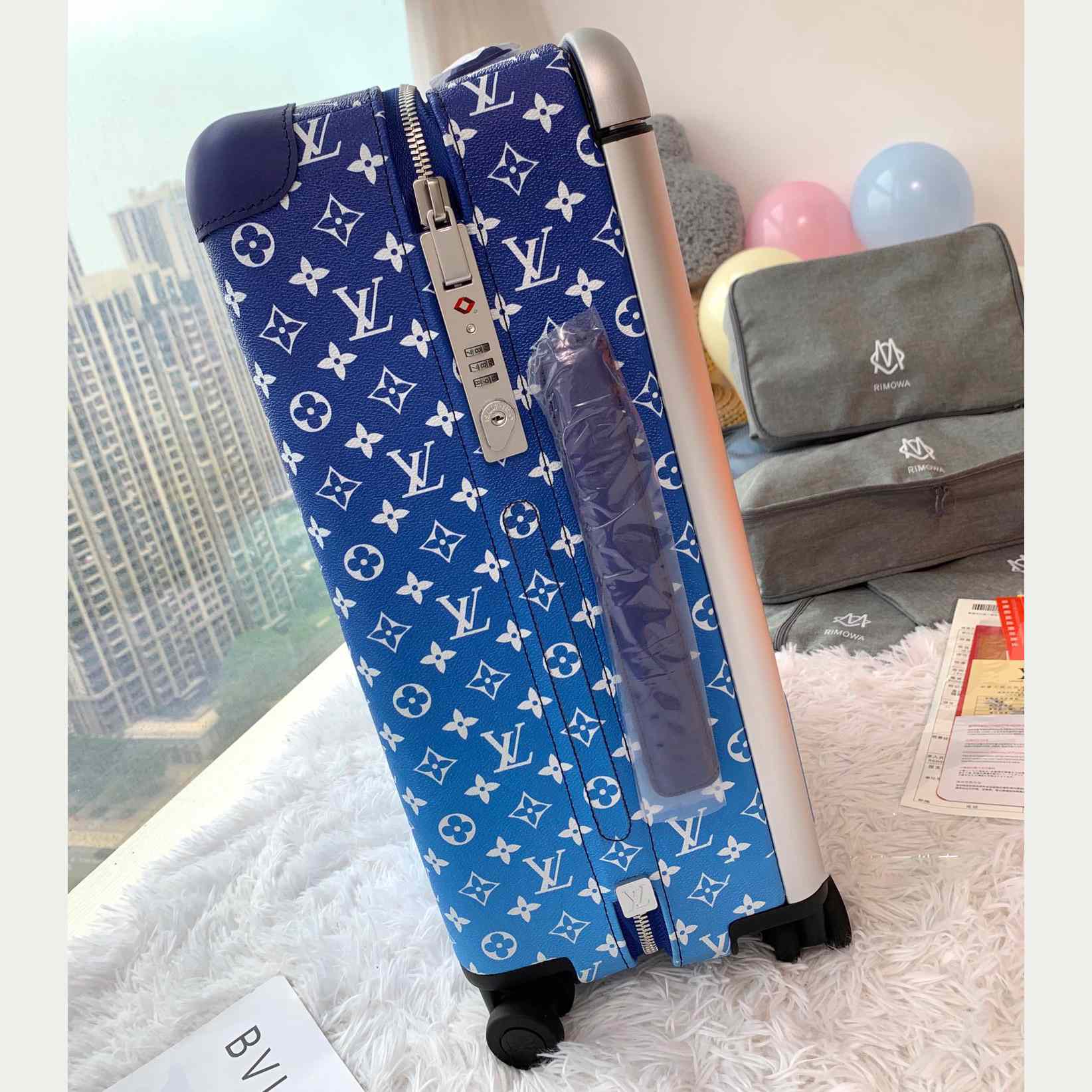 Louis Vuitton Horizon Clouds Monogram 55 Blue - DopestKickz