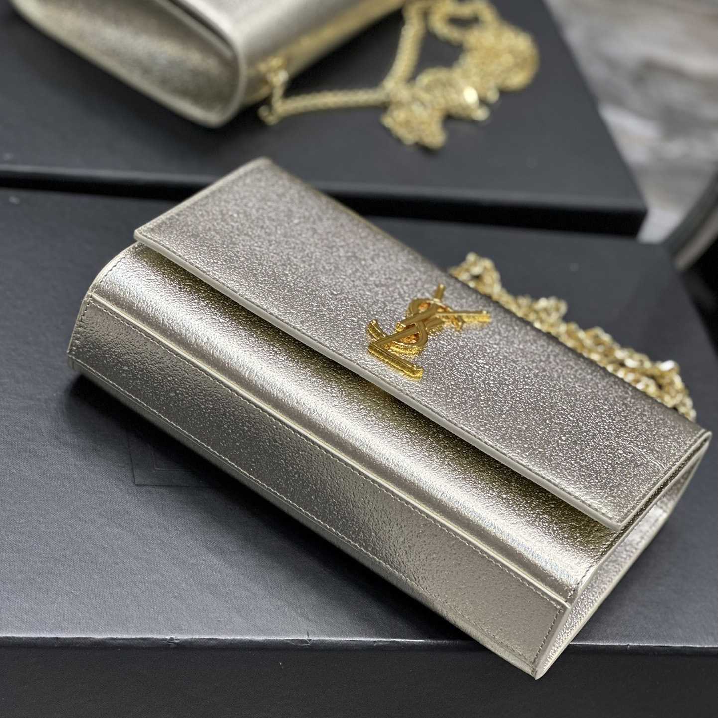 Saint Laurent Kate Medium In Grain De Poudre Embossed Leather  (24x14.5x5cm)  - DopestKickz