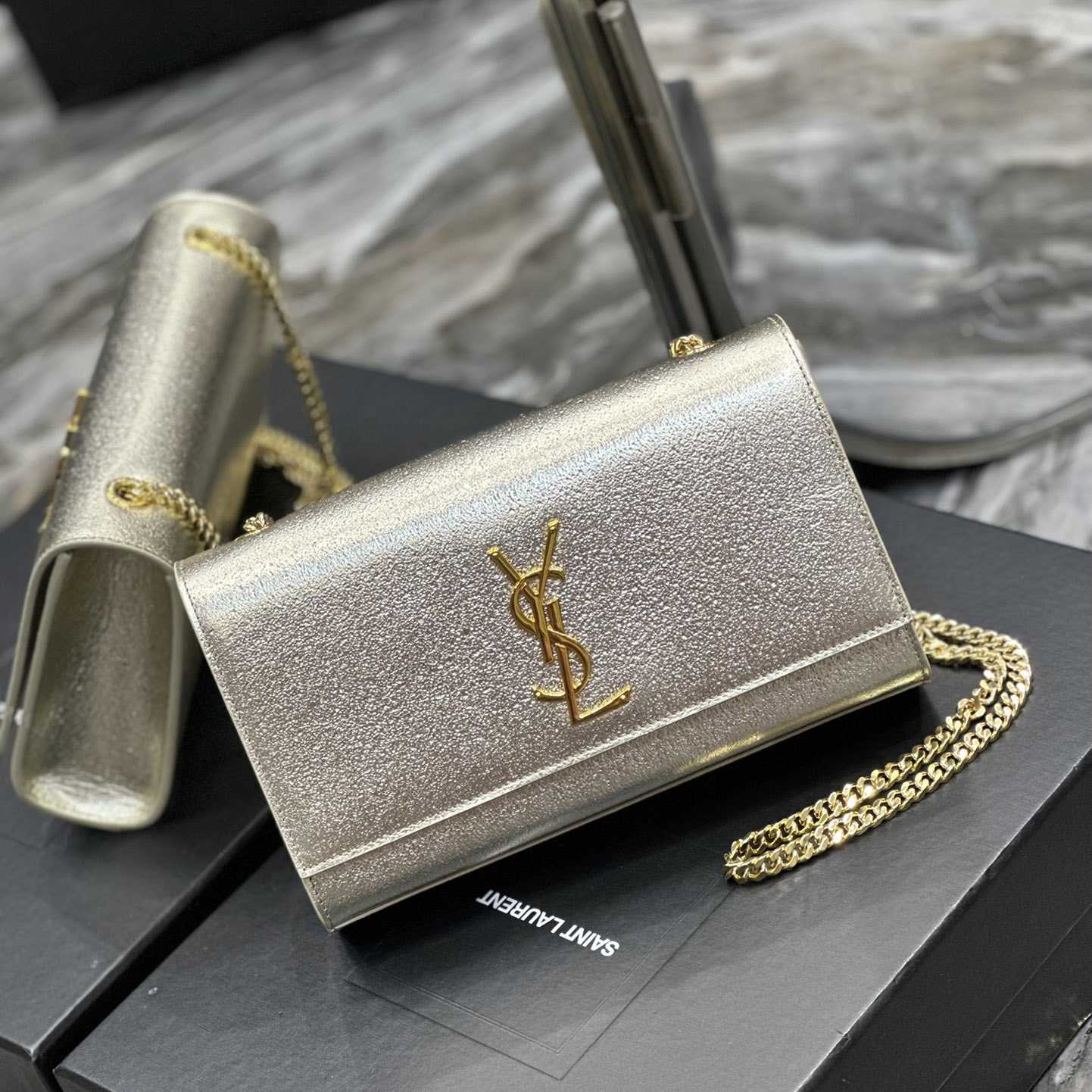 Saint Laurent Kate Medium In Grain De Poudre Embossed Leather  (24x14.5x5cm)  - DopestKickz