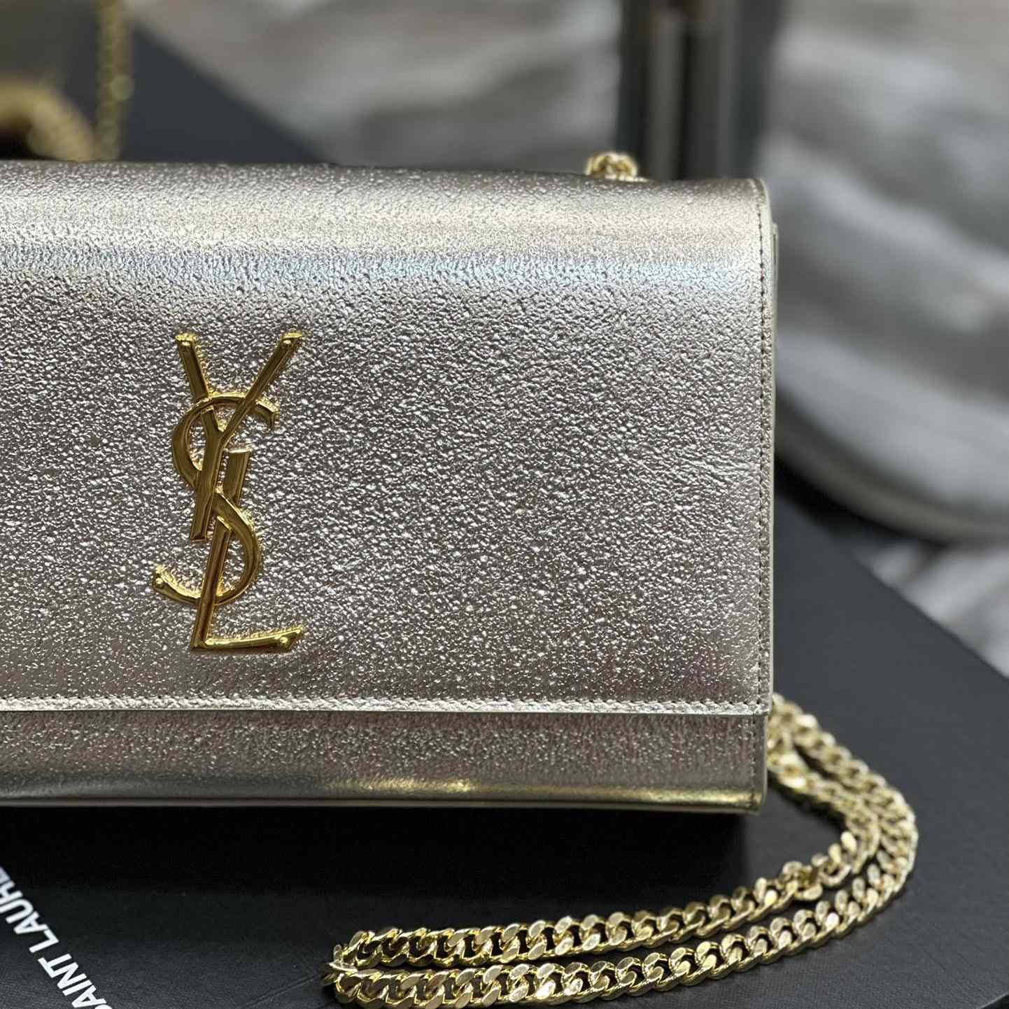 Saint Laurent Kate Medium In Grain De Poudre Embossed Leather  (24x14.5x5cm)  - DopestKickz