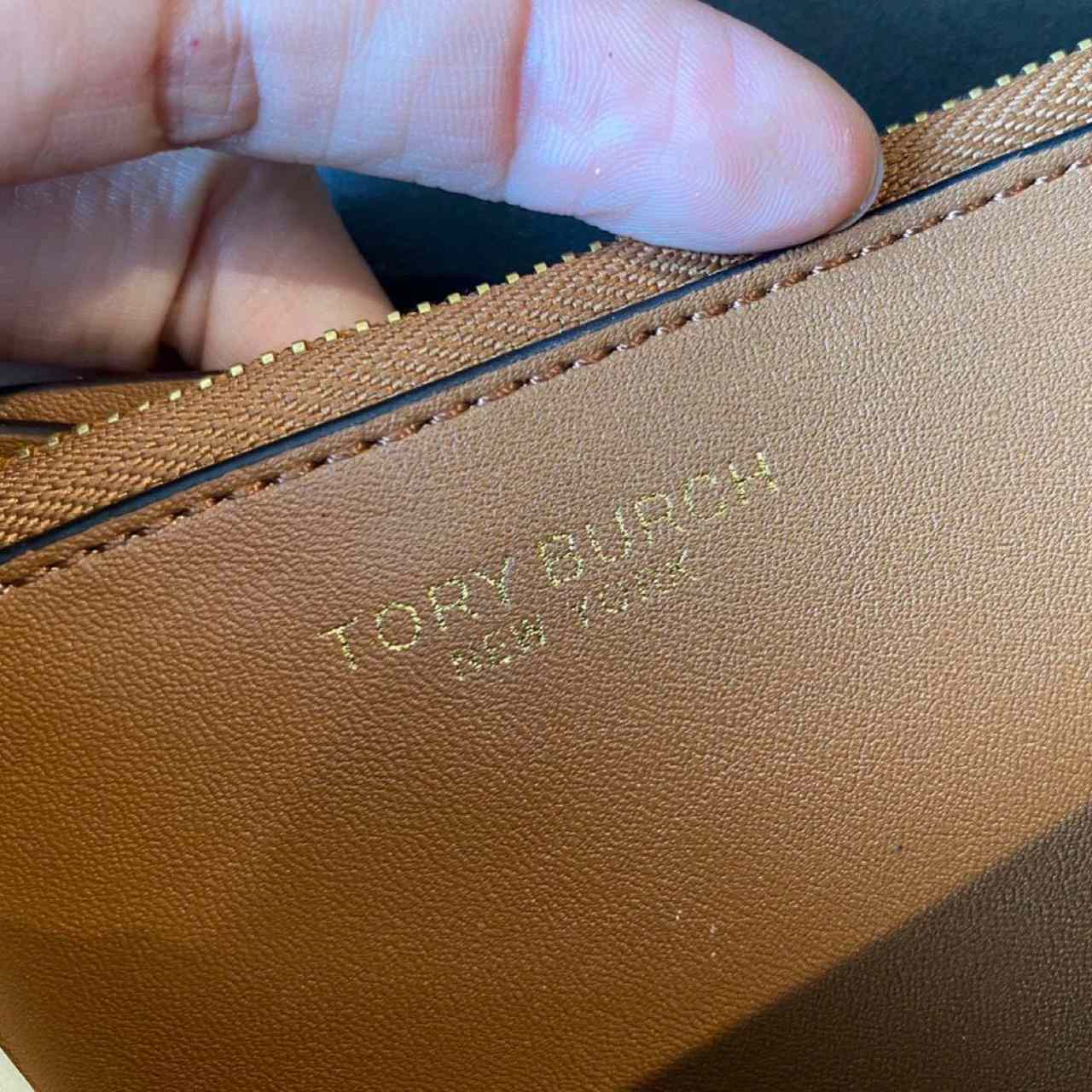 ToryBurch Leather Crossbody Bag (19-14-7cm) - DopestKickz