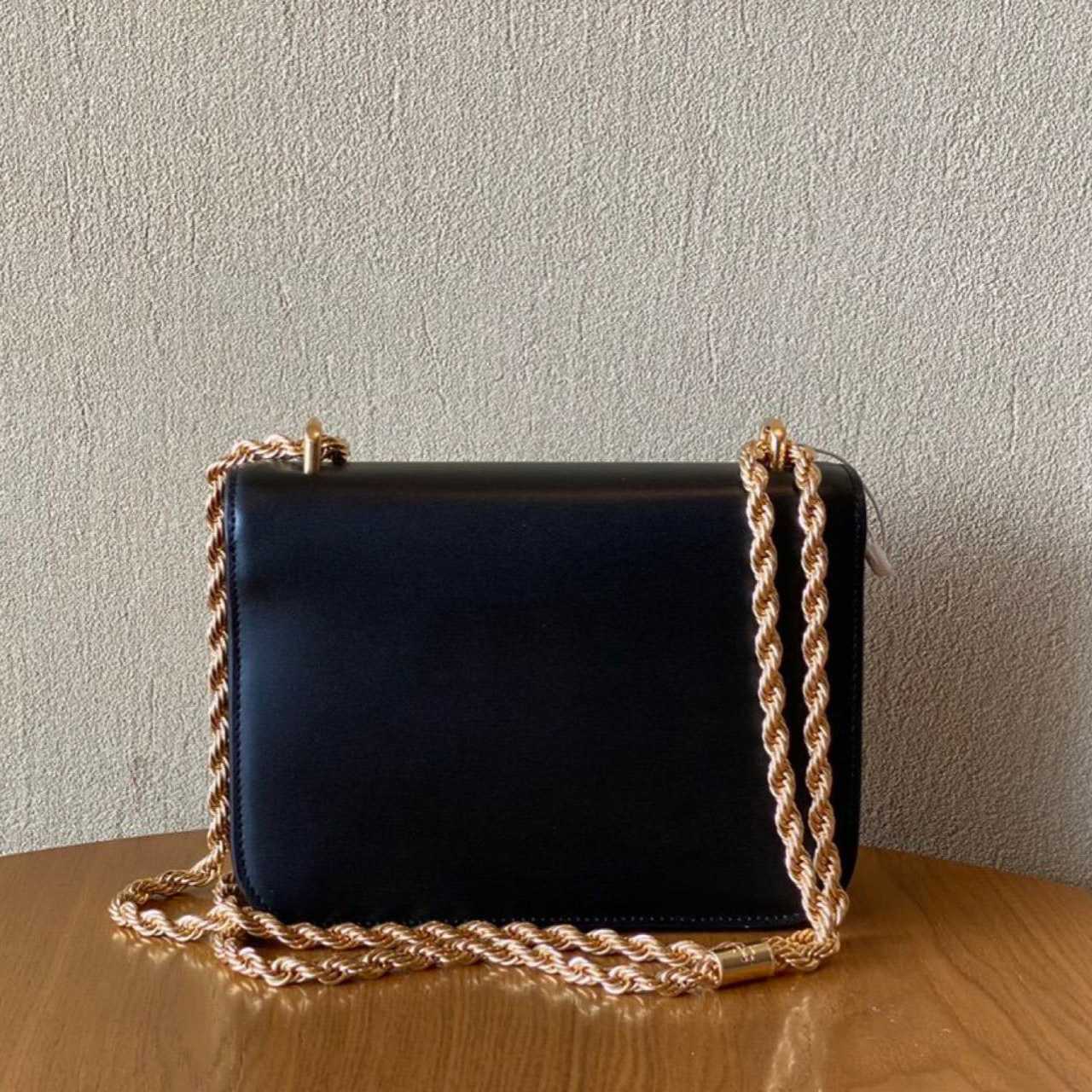 ToryBurch Leather Crossbody Bag (19-14-7cm) - DopestKickz