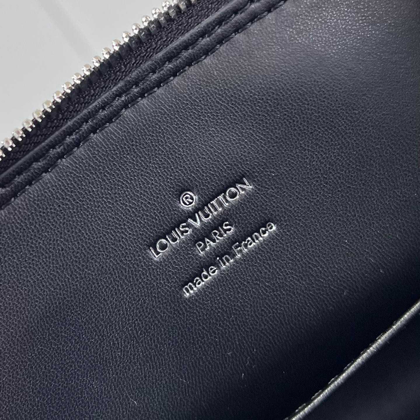 Louis Vuitton Nano Alma    M83019 - DopestKickz