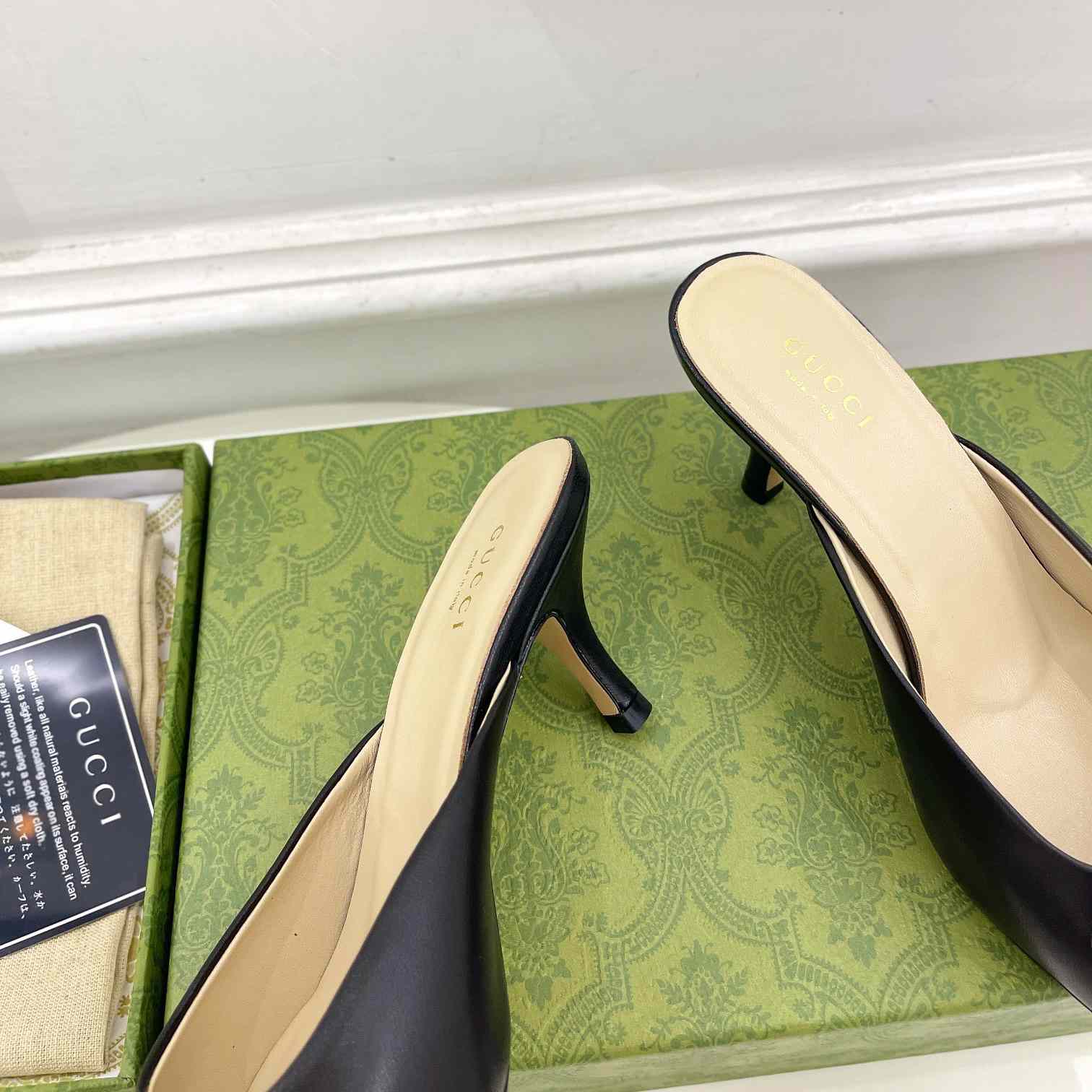 Gucci Women's Interlocking G Mule - DopestKickz