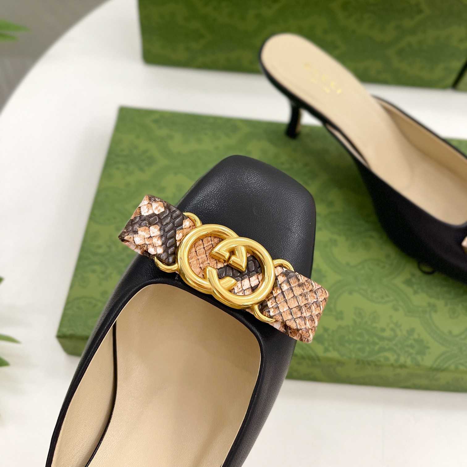 Gucci Women's Interlocking G Mule - DopestKickz