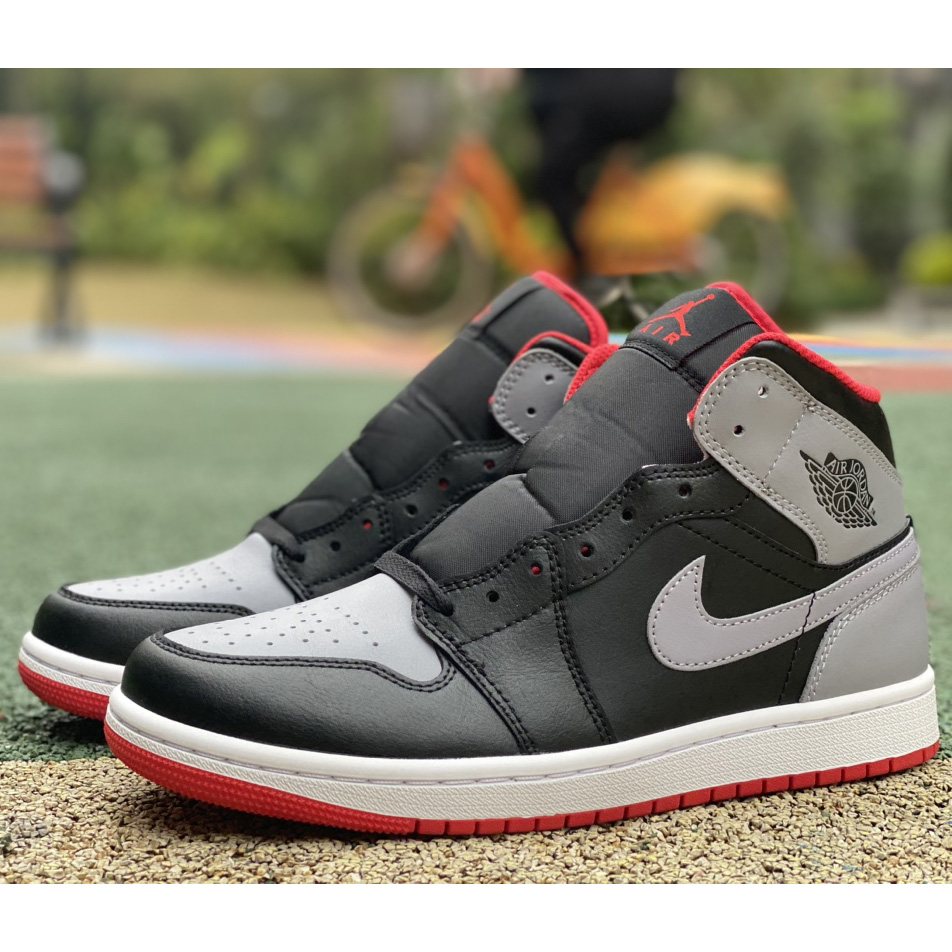 Air Jordan 1 Mid  Sneaker     DQ8426-006  - DopestKickz