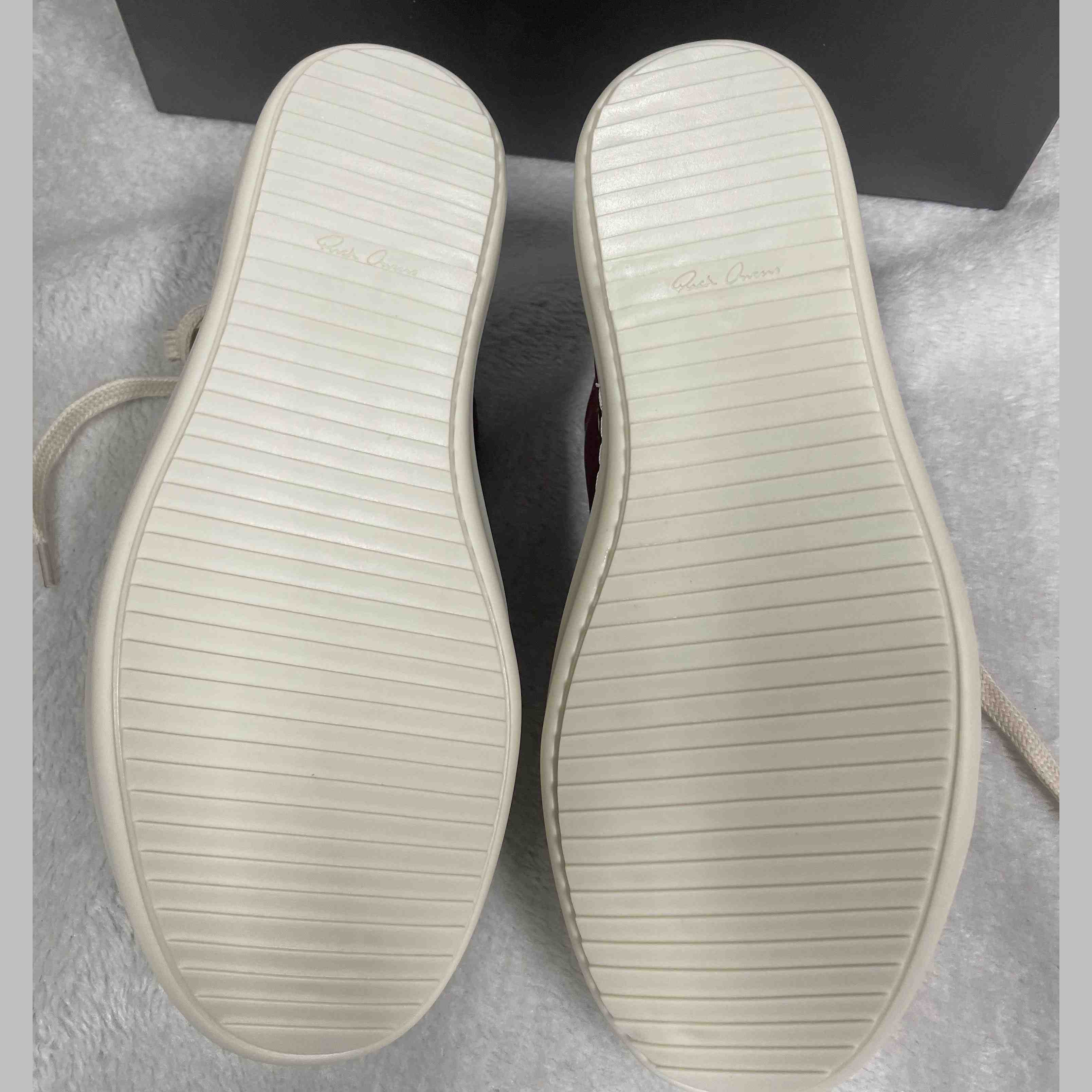 Rick Owens Low-Top Leather Sneakers - DopestKickz